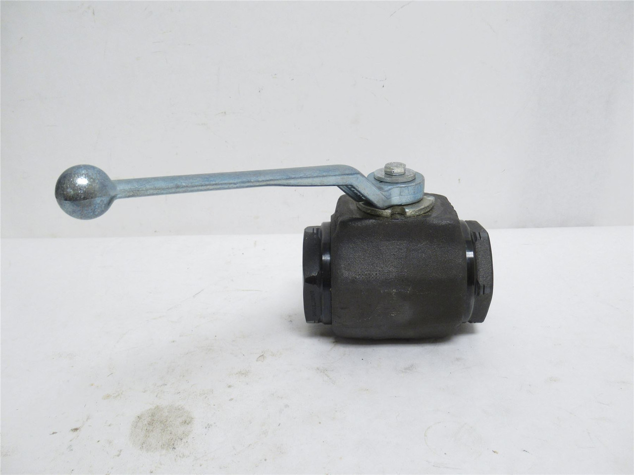 Dixon HPBV150; High Pressure Ball Valve; 1-1/2NPT; 6000PSI