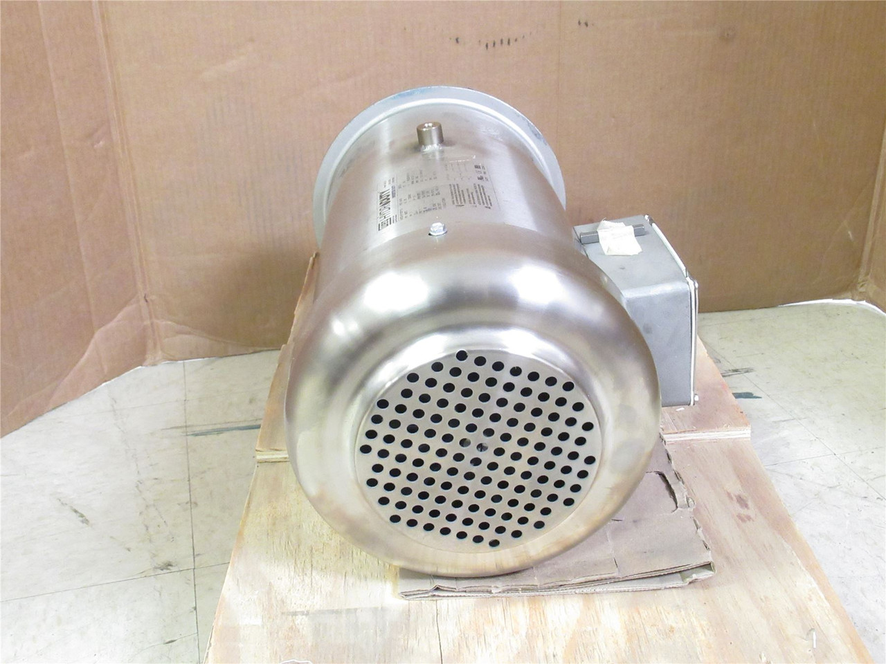 WEG H311007112; AC Motor SS 5HP 230/460VAC 1760RPM; 3PH