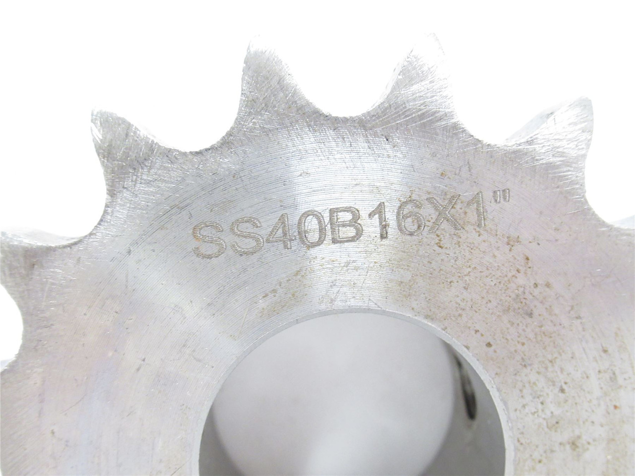 MFG- SS40B16X1; Sprocket #40; SS; 16 Teeth; 1"ID