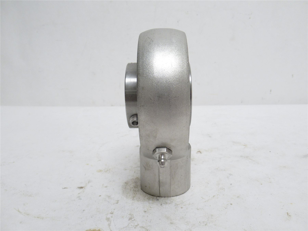 IPTCI SUCSHA 207 23; Locking Hanger Block Bearing; 1-7/16"ID IPTCI SUCSHA 207 23; Locking Hanger Block Bearing; 1-7/16"ID