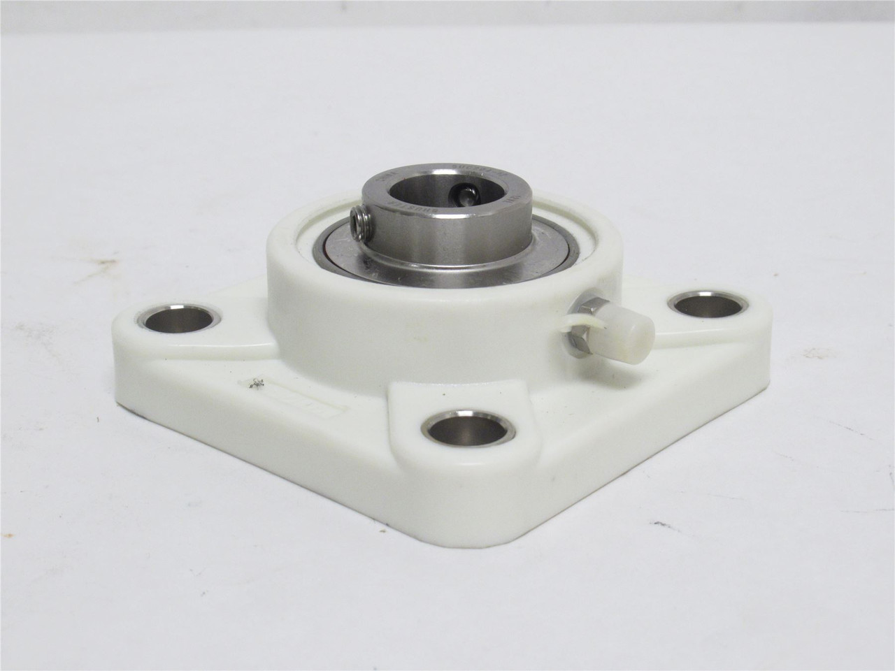 Shuster SUCTF204-12; Thermoplastic Flange Bearing; 3/4"ID Shuster SUCTF204-12; Thermoplastic Flange Bearing; 3/4"ID