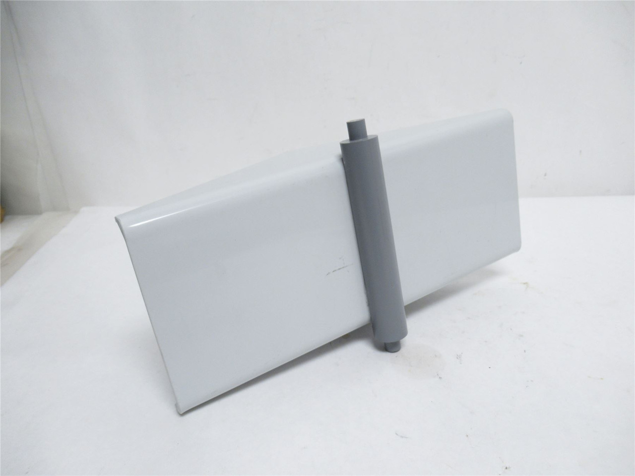 Marel 230360; Gray Plastic Tilting Bin; 10-1/4" Long; 4" Wide