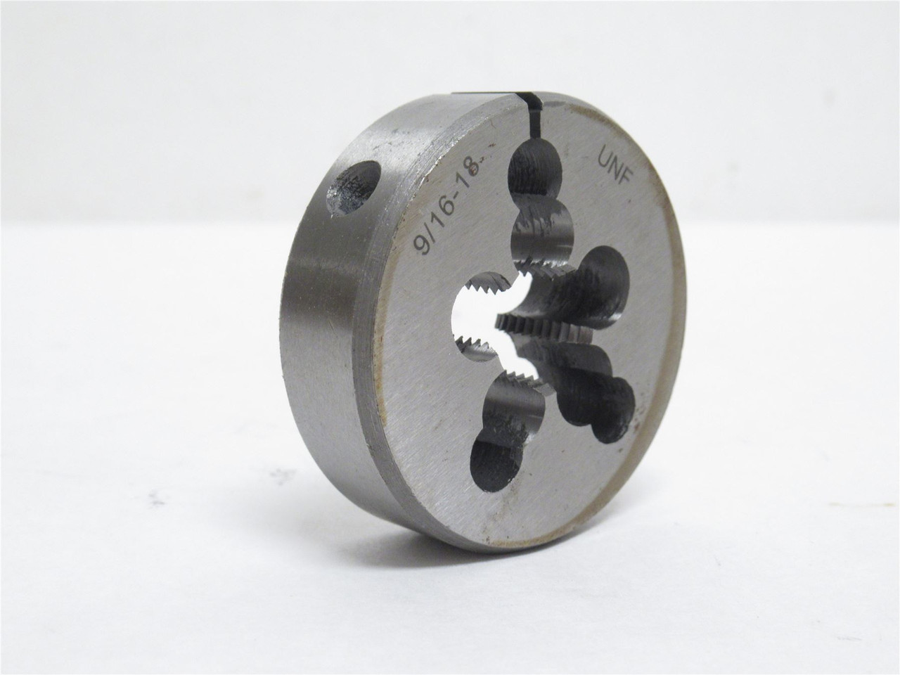 Westward 2LWC4; Right Hand Round Adjustable Die; 9/16"-18