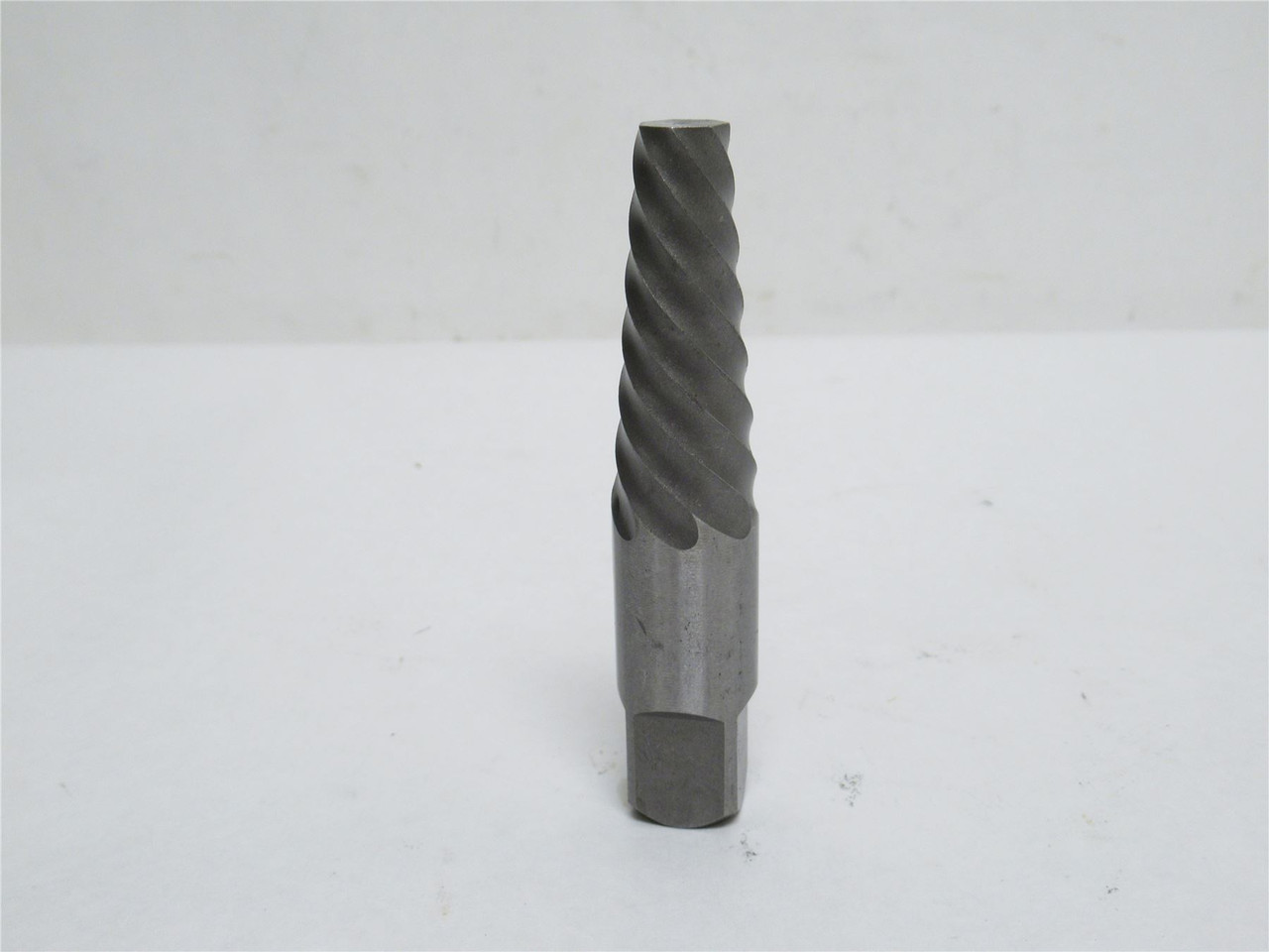 FMT 3165542; Lot-3; Carbon Steel Screw Extractors; EX-7 17/32