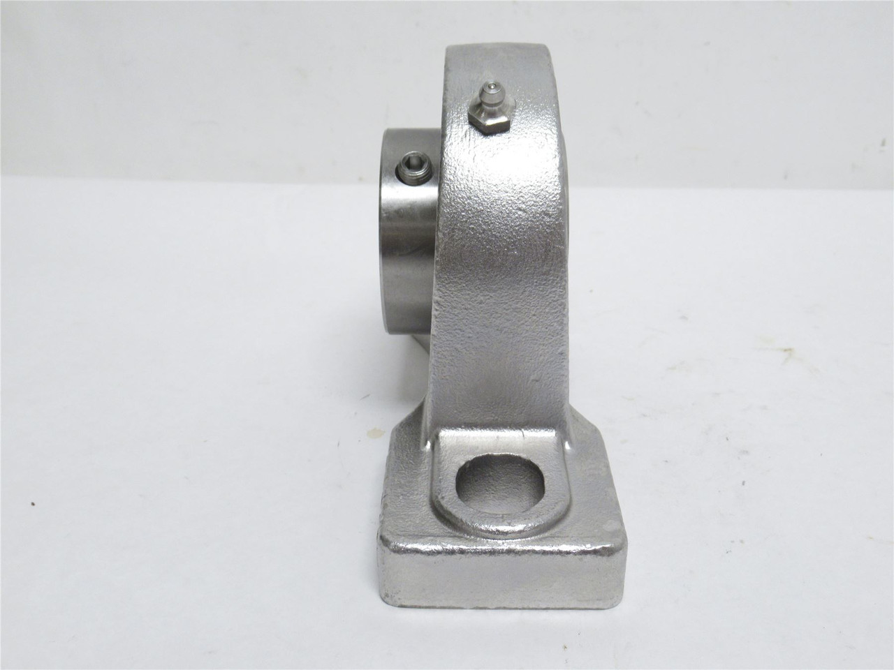 KML SSUCP210-31-P6; Pillow Block Bearing; SS; 1-15/16"ID KML SSUCP210-31-P6; Pillow Block Bearing; SS; 1-15/16"ID