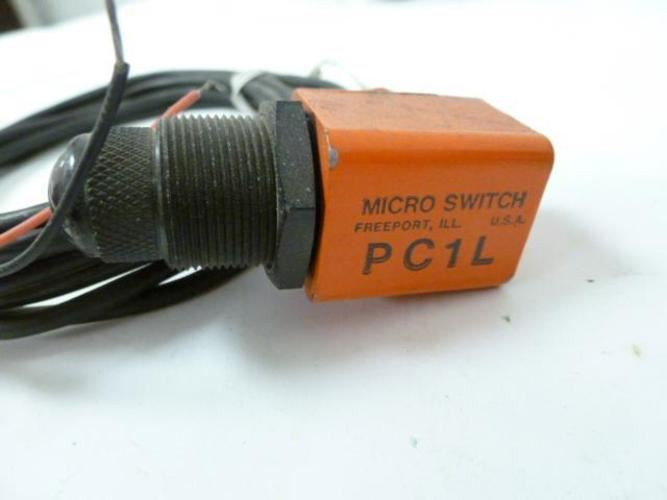Microswitch PC1L; Photoelectric Sensor; 2 Pin