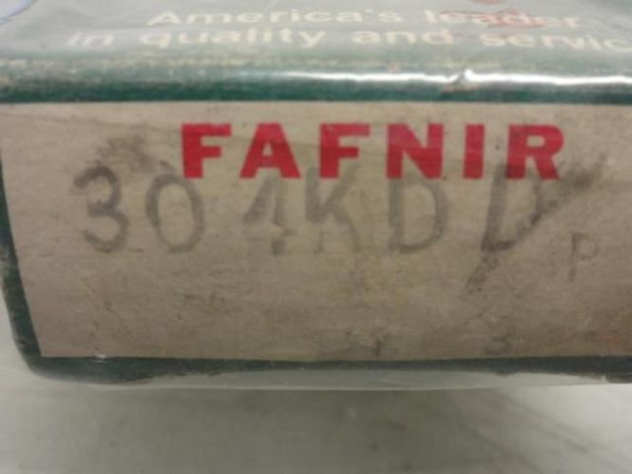 Fafnir 304KDD; Ball Bearing; 20mm x 52mm x 15mm Fafnir 304KDD; Ball Bearing; 20mm x 52mm x 15mm