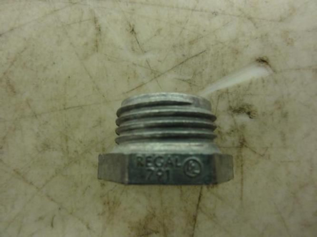 Regal  791; Lot-2 Conduit Bushed Nipple 1/2" Trade Size