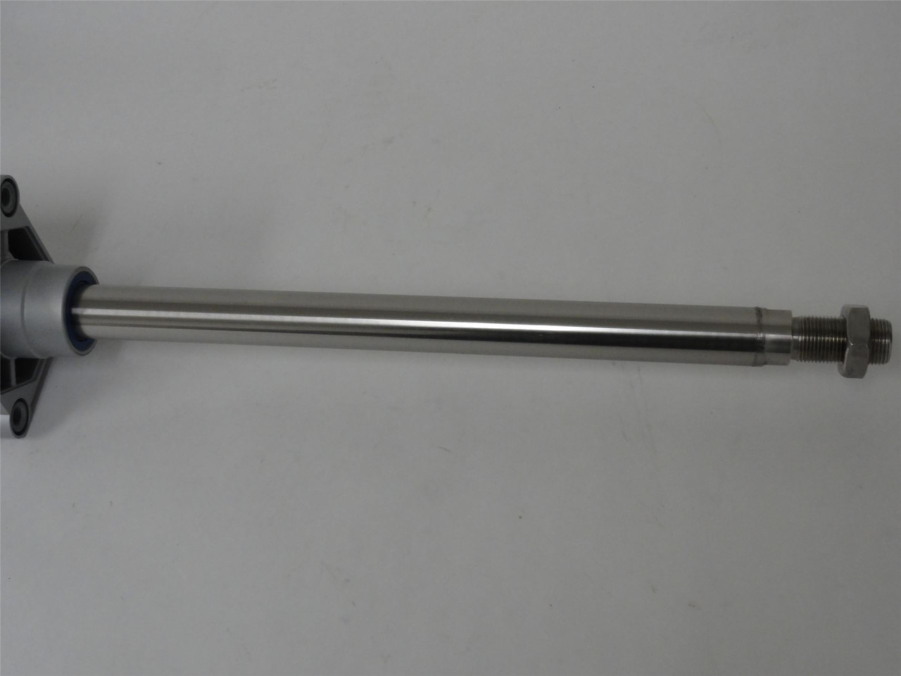 FESTO DNC-80-300-P-A-R3; Air Cylinder; 12" Stroke; 12 bar FESTO DNC-80-300-P-A-R3; Air Cylinder; 12" Stroke; 12 bar