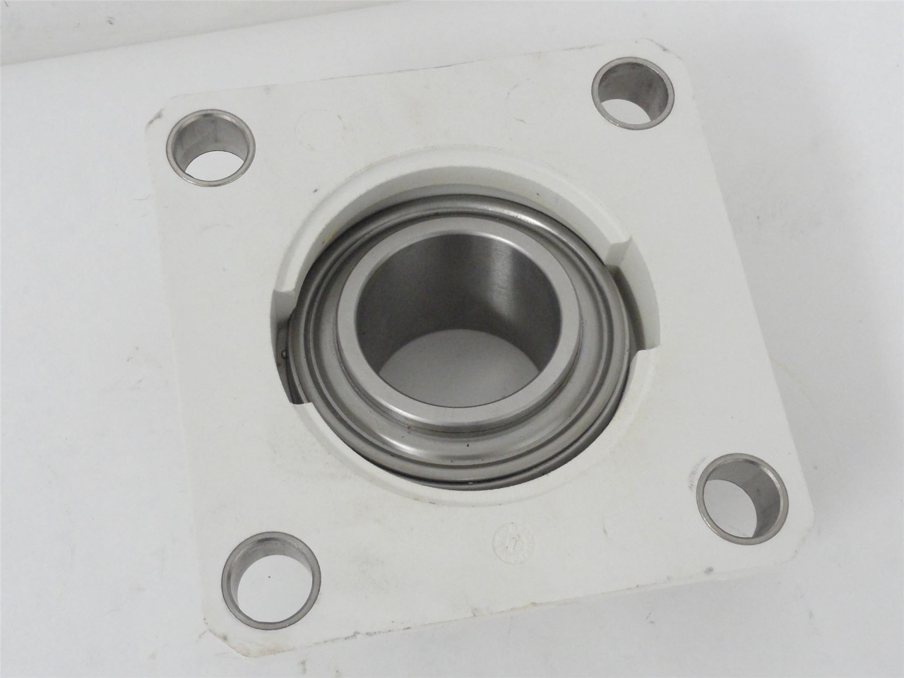 Dodge 136988; Flange Mount Ball Bearing; F4BSCEZ200PSS; 2" ID Dodge 136988; Flange Mount Ball Bearing; F4BSCEZ200PSS; 2" ID