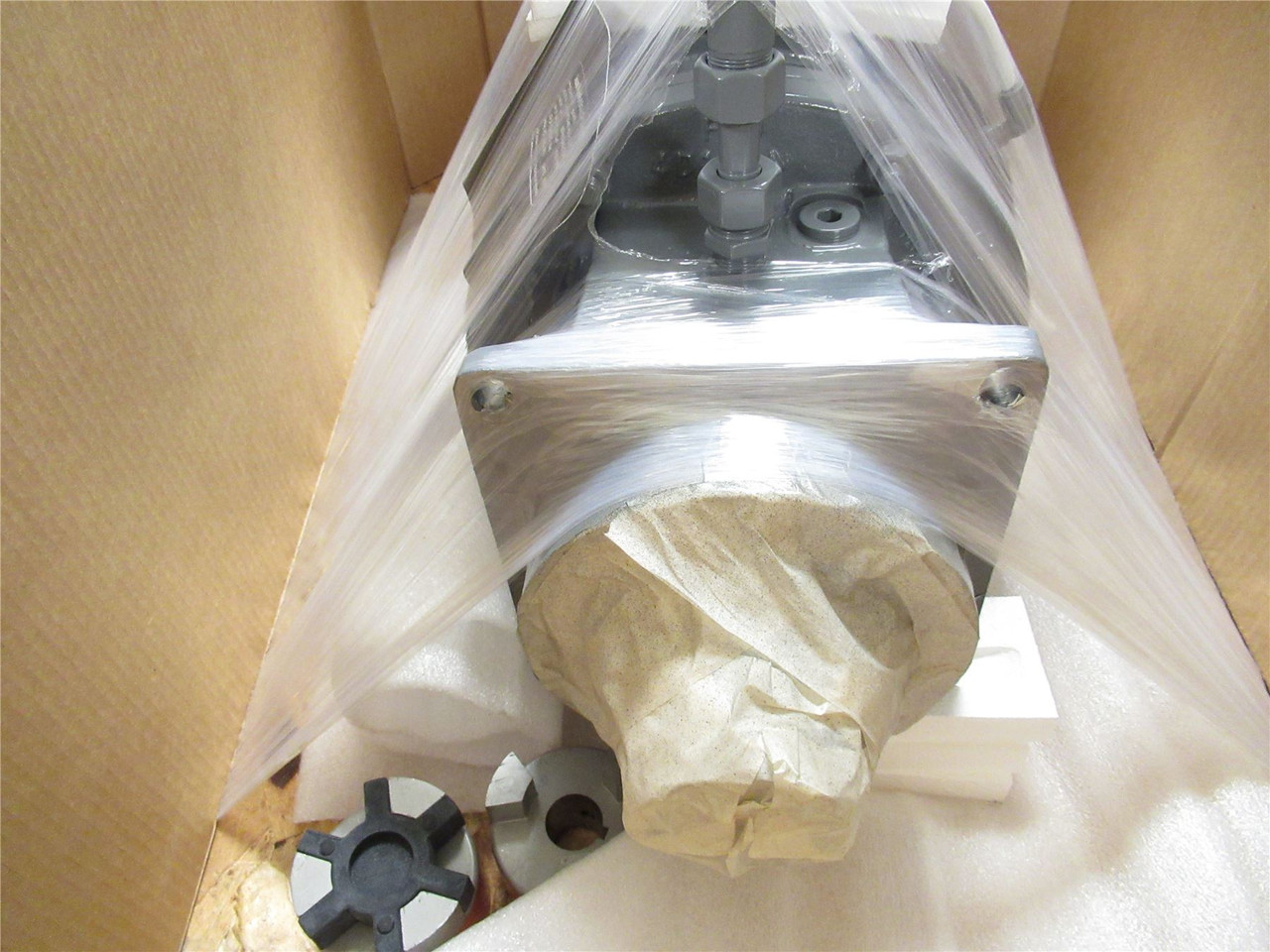 Sumitomo LHYJMS8-4B145Y-Y1-28; Gear Box; PA225576; 28:1 Ratio Sumitomo LHYJMS8-4B145Y-Y1-28; Gear Box; PA225576; 28:1 Ratio