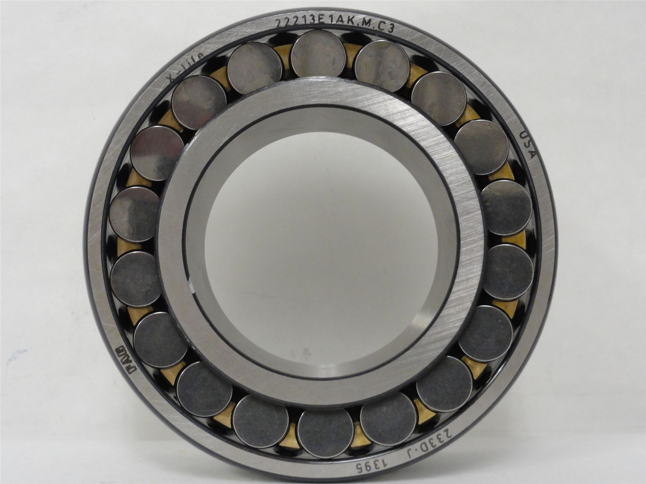 FAG 22213E1AK.M.C3; Roller Bearing 65mm ID 120mm OD 31mmWidth