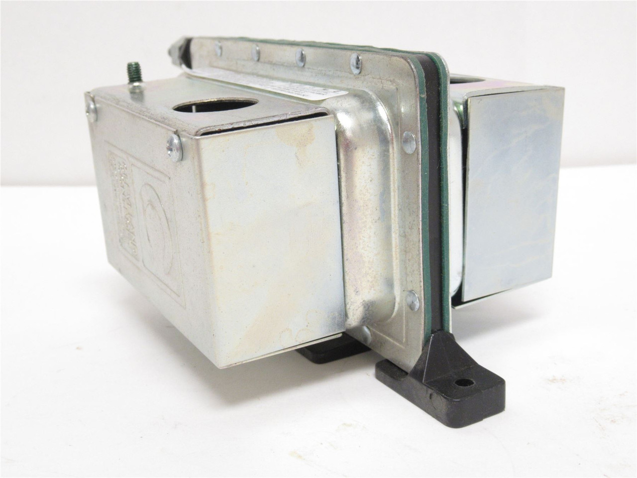 CCI DDP-109-436; Dual Setpoint Air Pressure Sensing Switch