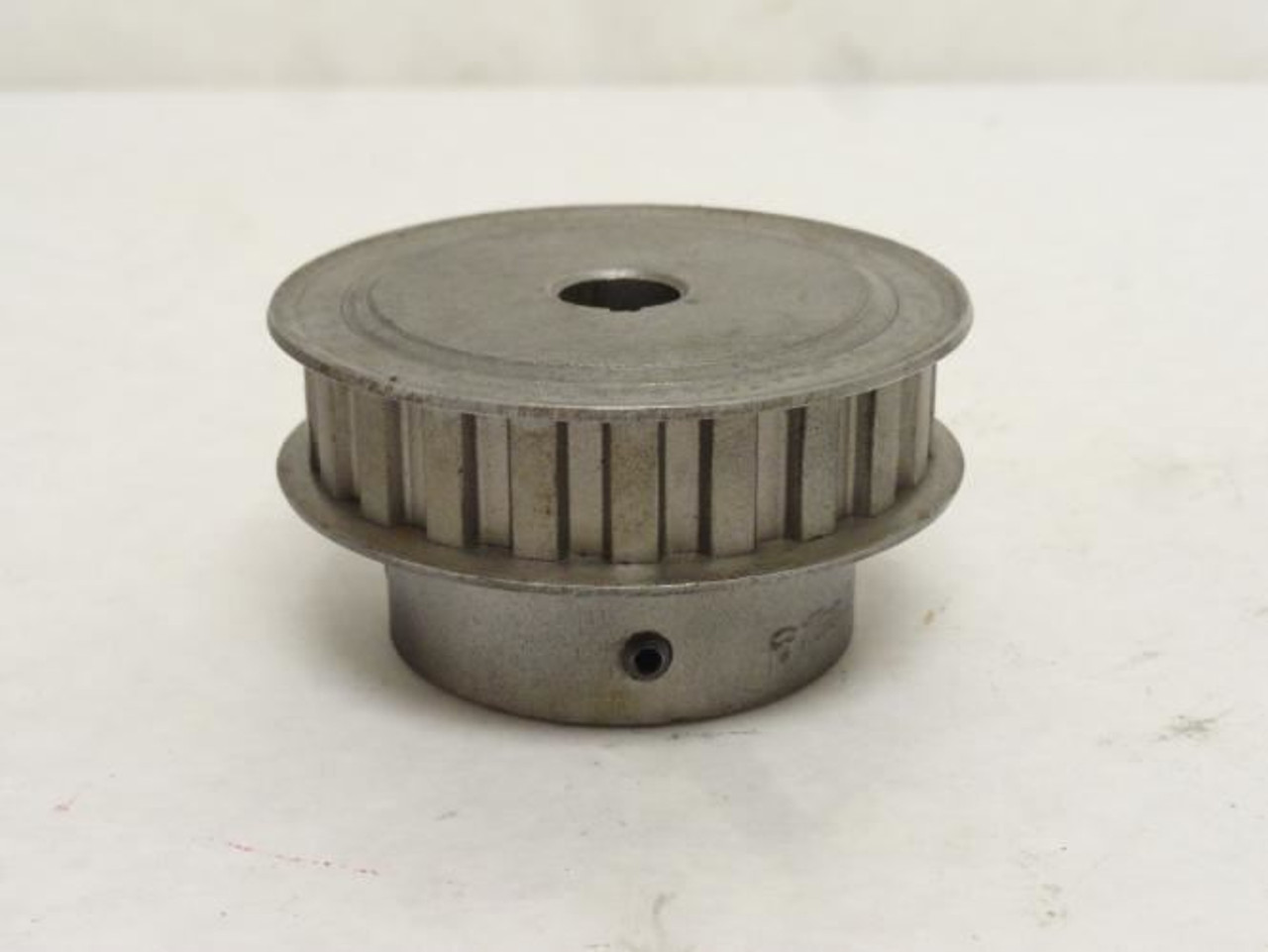 Martin 22L050-1/2; Timing Pulley 1/2"ID; 22T; 2.6"OD Martin 22L050-1/2; Timing Pulley 1/2"ID; 22T; 2.6"OD