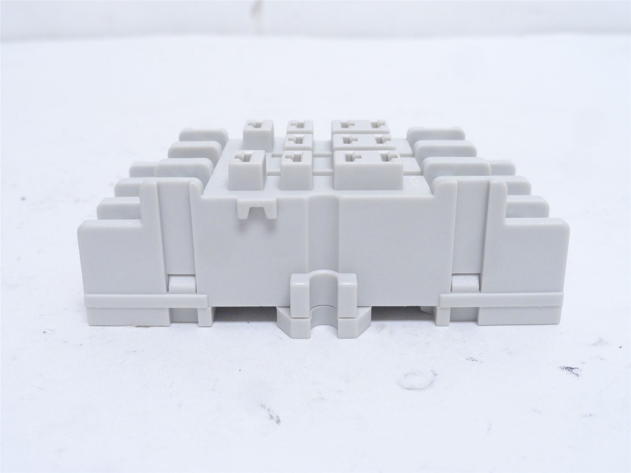 Eaton D5PA2; Relay Socket; 11-Pin; 15A; 300VAC