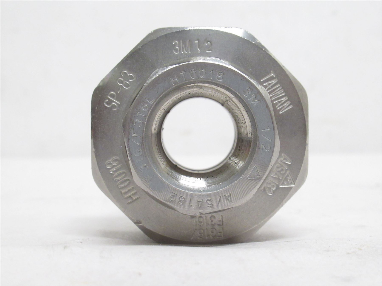 Industry-Std 48UF99; Pipe Union; SS-304; 1/2FNPT; Class: 3000