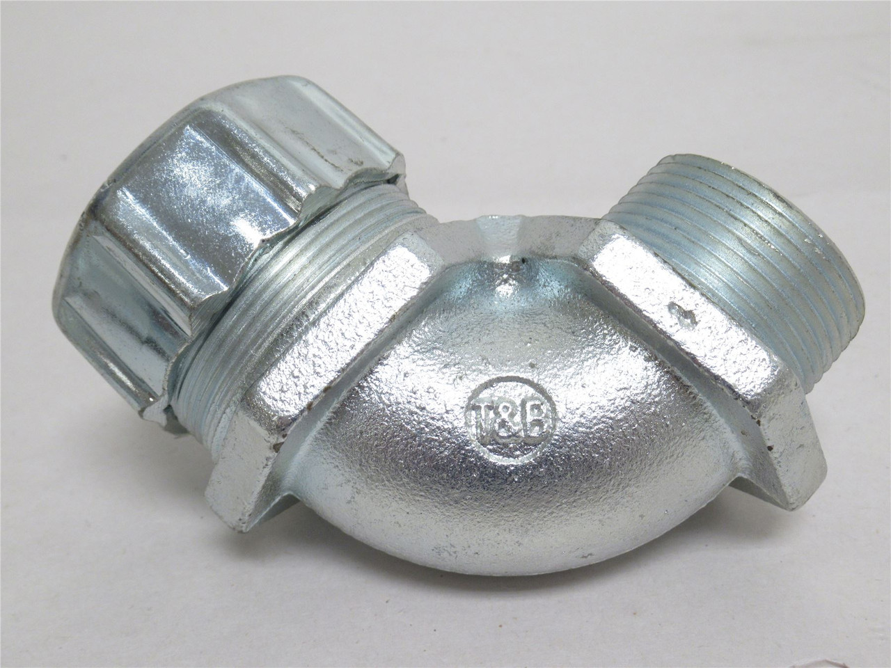 T&B 5255; Liquid Tight Connector Elbow 90Deg; Size: 1-1/4"