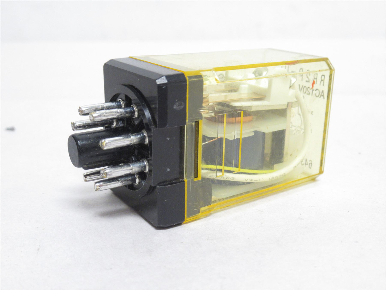 Idec RR2P-ULAC120V; Power Relay; 10A;DPDT; 240VAC; Coil: 120VAC