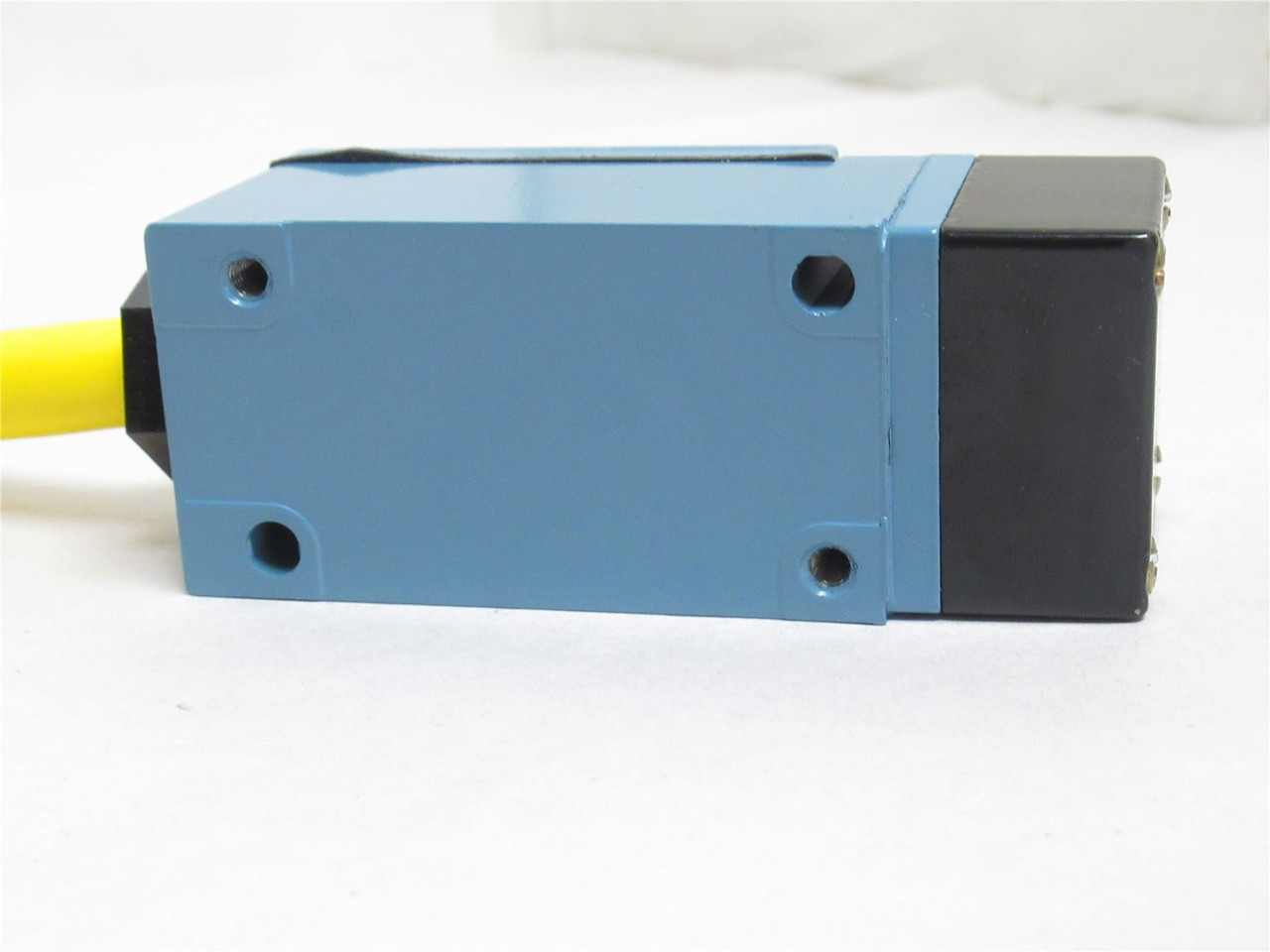 Micro-Switch LSYEC3KP-FP; Limit Switch; 10A; 600VAC/250VDC