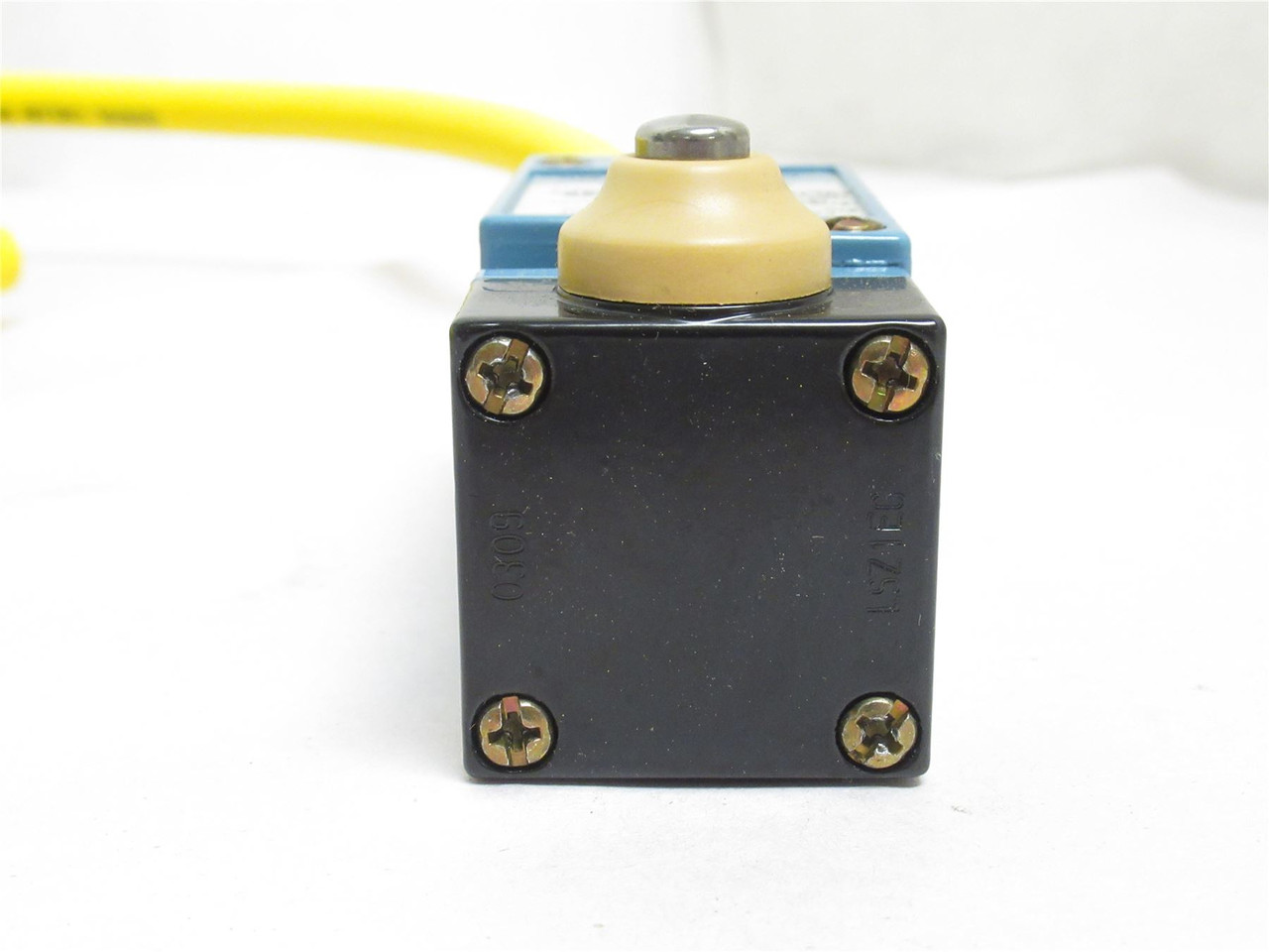 Micro-Switch LSYEC3KP-FP; Limit Switch; 10A; 600VAC/250VDC