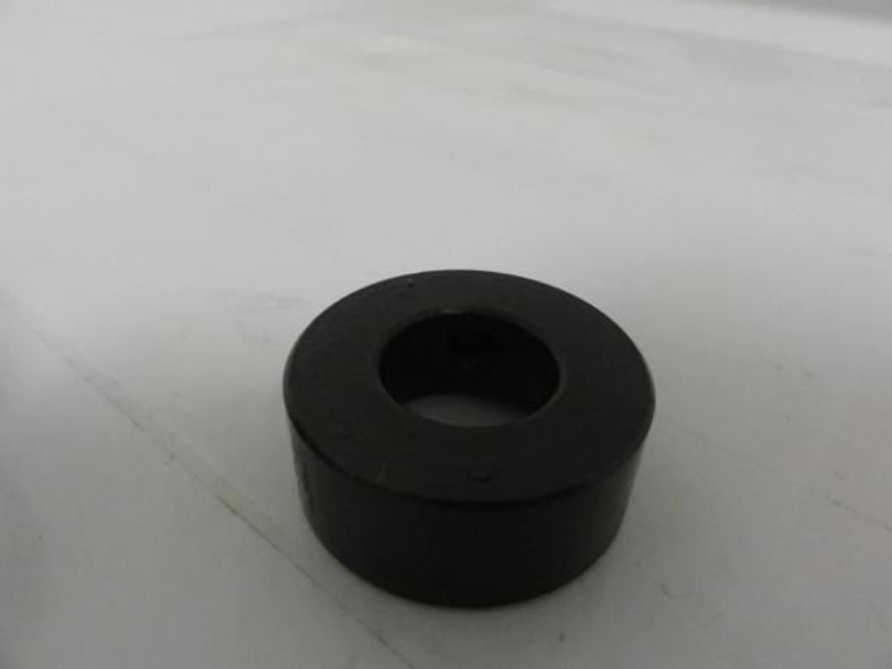 International HC202-10; Insert Bearing 5/8'' Bore International HC202-10; Insert Bearing 5/8'' Bore