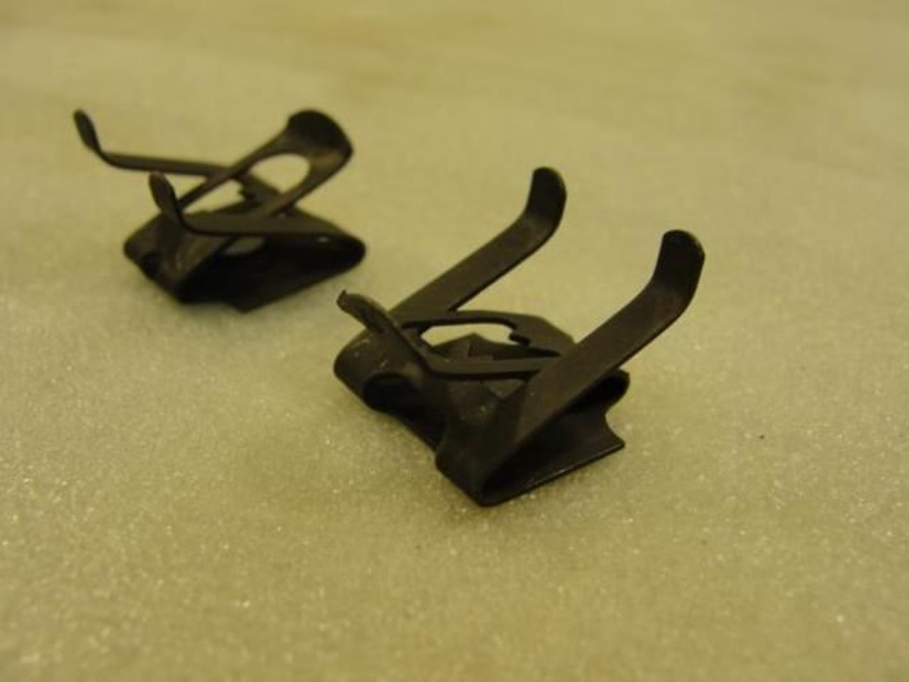 Tennant 5280; LOT-2 Stud Clip