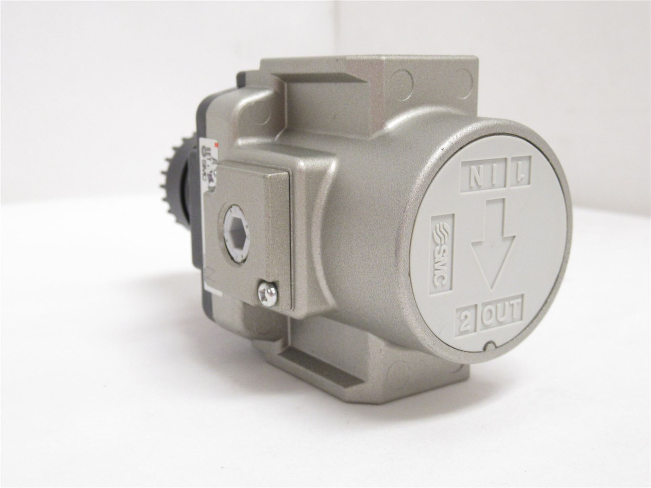 SMC AR40-N04H-Z; Regulator 7-125PSI 1/2NPT NO ACCESSORIES