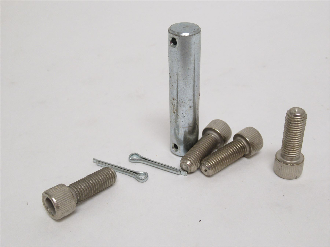 SMC NCA1-X200; Rear Clevis Mount Kit; 1/2"ID