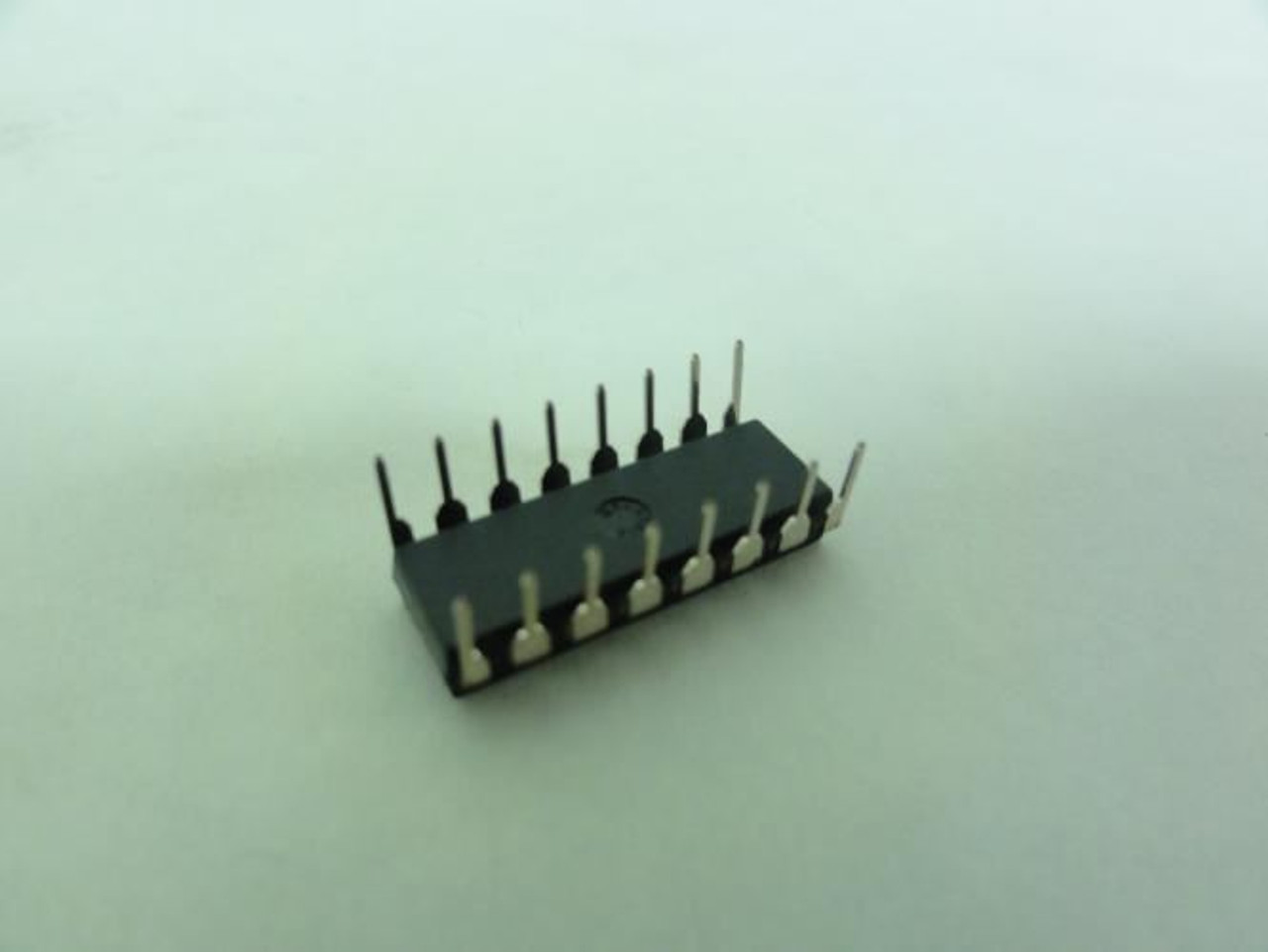 TI UC3856N ; Lot-15 Controllers; 7V-40V