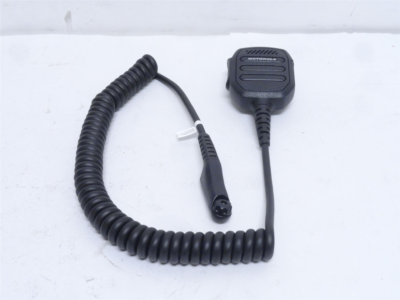 Motorola PMMN4148; Remote Speaker Microphone Ser: R2; 6' Cord Motorola PMMN4148; Remote Speaker Microphone Ser: R2; 6' Cord