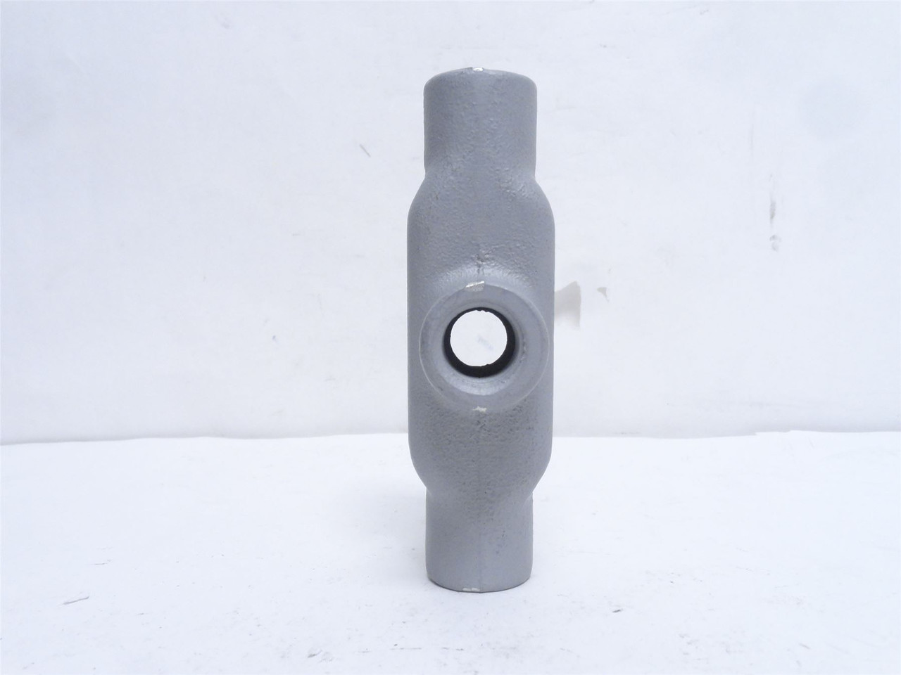 Appleton TB17; Malleable Iron Conduit Body; 1/2NPT