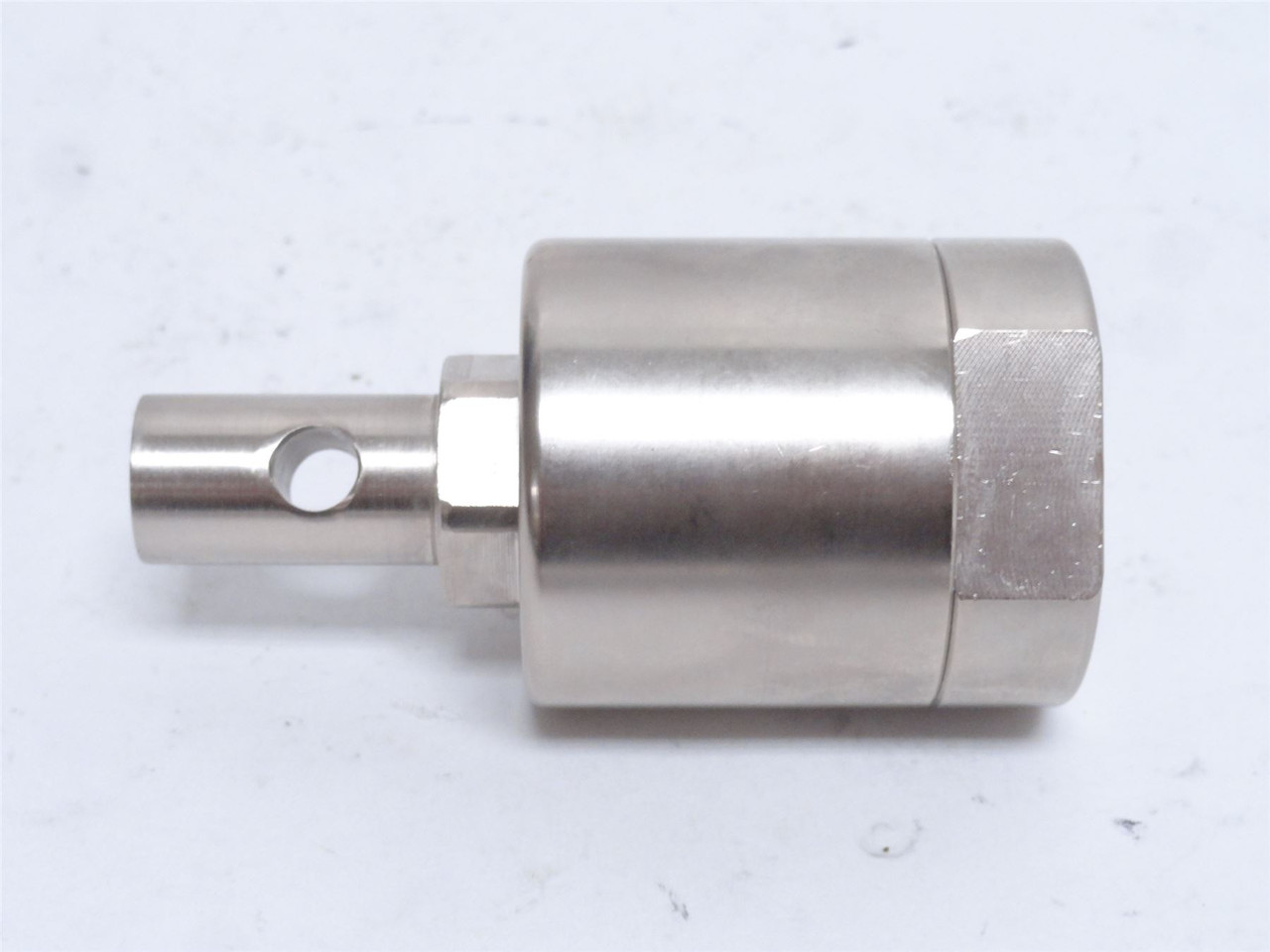 RA Jones 750157000; F/K Pak Coupler; 3/4-16 Female Threads RA Jones 750157000; F/K Pak Coupler; 3/4-16 Female Threads