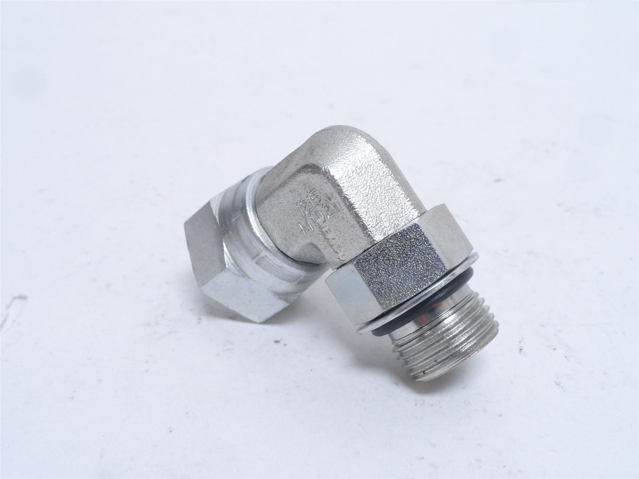 Eaton 2507-8-8S; Tube Adaptor Elbow; 90Deg; 1/2NPT x 1/2 BOSS Eaton 2507-8-8S; Tube Adaptor Elbow; 90Deg; 1/2NPT x 1/2 BOSS