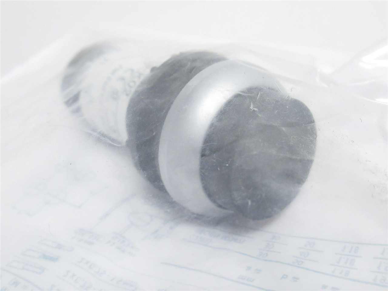 Eaton C22-DRH-S-K02; Compact Push-Button; 2-NC; 22.5mm