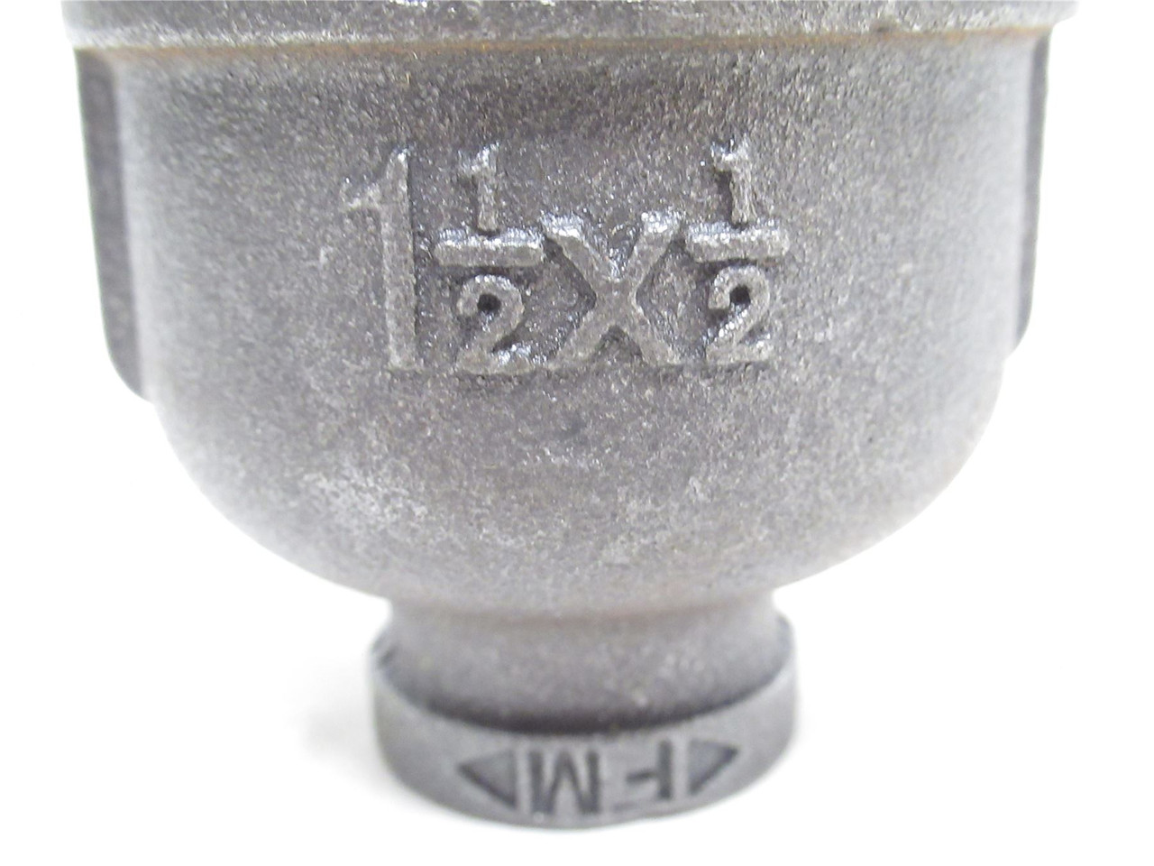 Industry-Std 5P575; Concentric Reducer Coupler; 1-1/2 x 1/2NPT