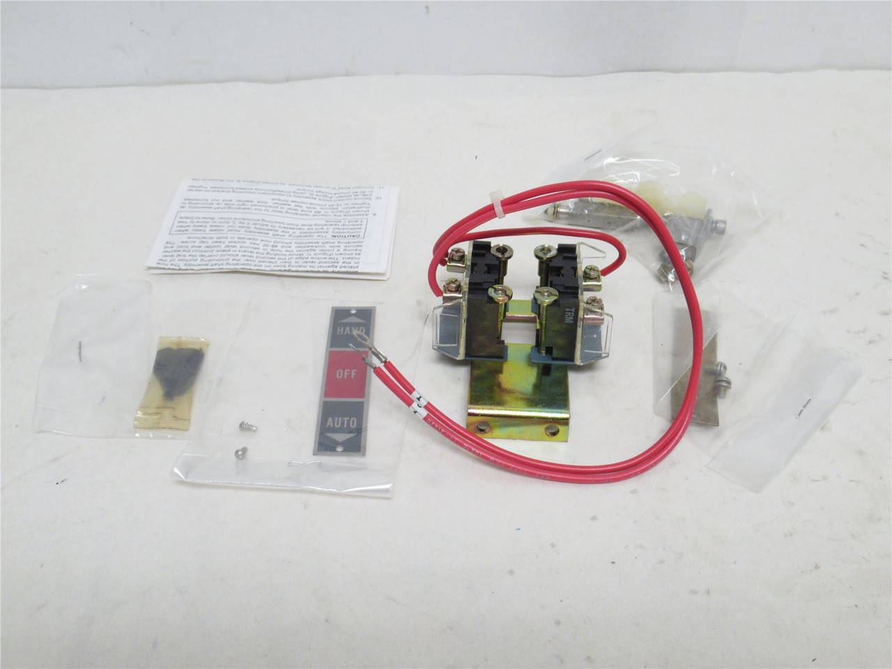 Allen-Bradley 1481-N55; Switch Selector; Hand-Off-Auto Allen-Bradley 1481-N55; Switch Selector; Hand-Off-Auto