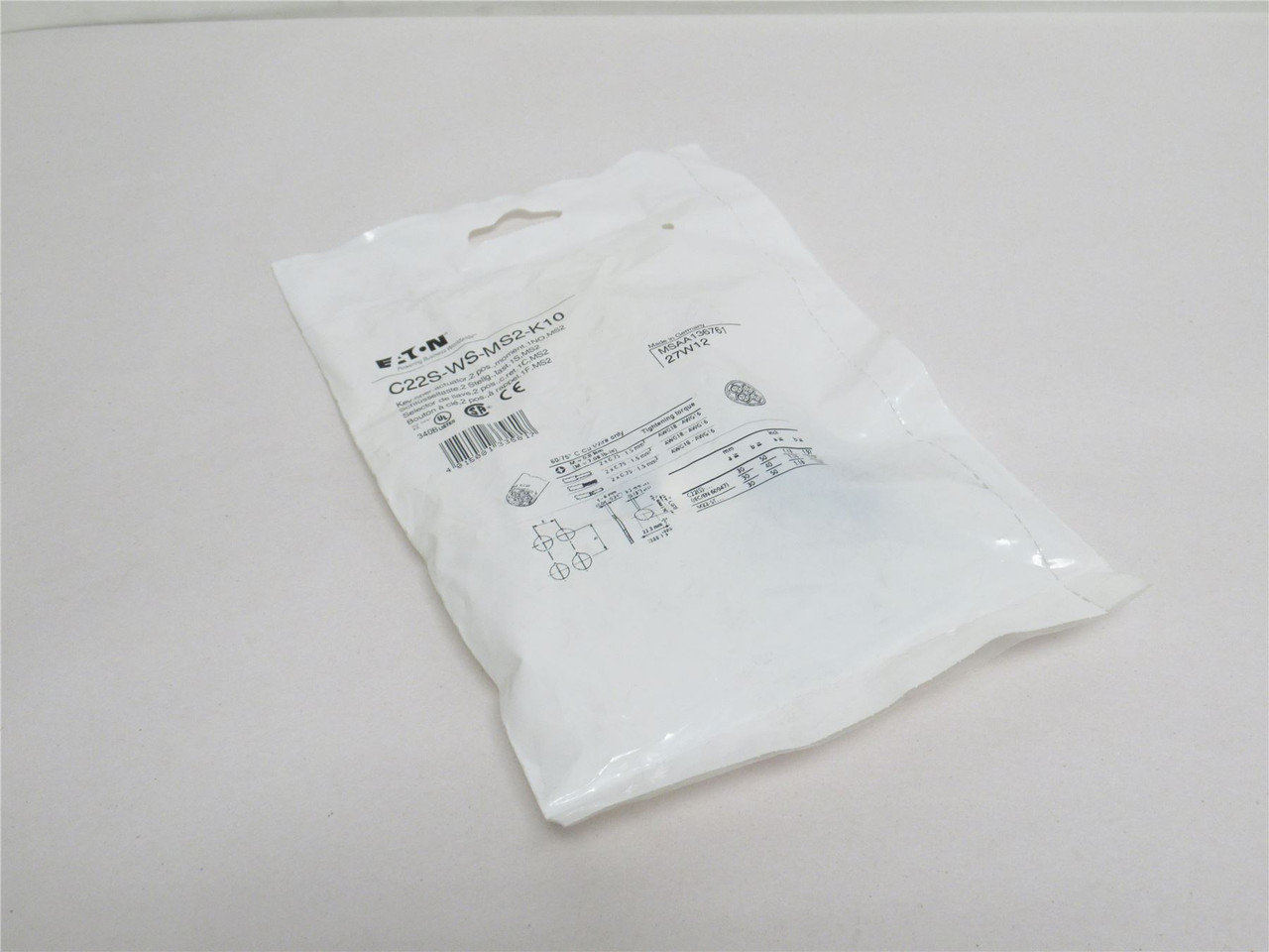 Eaton C22S-WS-MS2-K10; Keylock Switch; Momentary; 110/230VAC