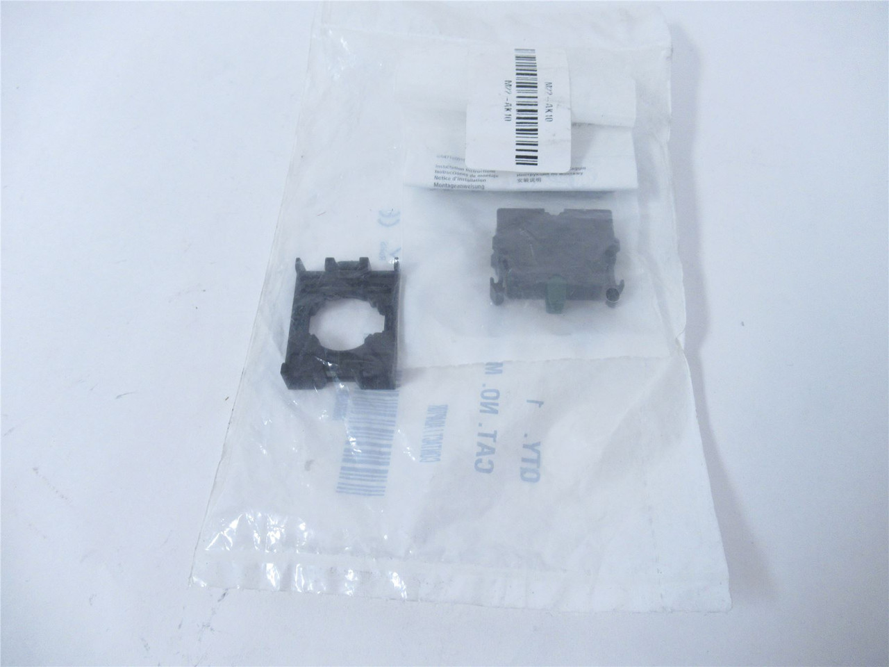 Eaton M22-AK10; Contact Block - 1 Pole