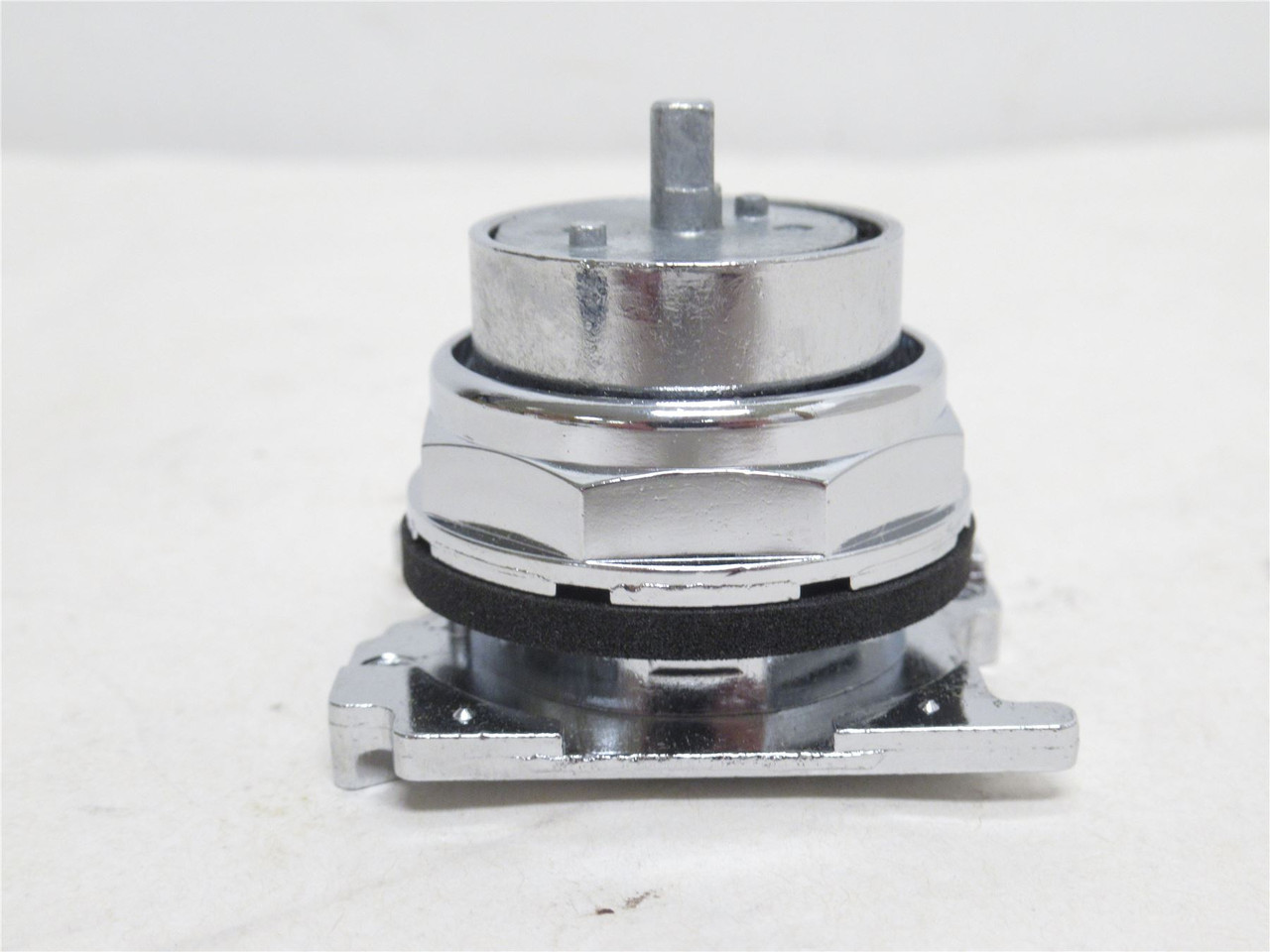 Eaton 10250T4053; Selector Switch; 3-Pos;