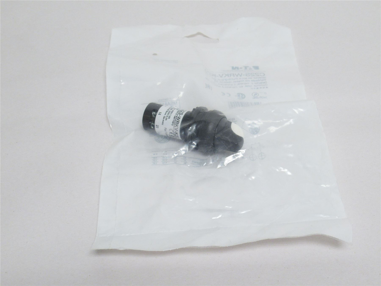 Eaton C22S-WRKV-K20; Push-Button Selector Switch; 3-Pos; 2-NO