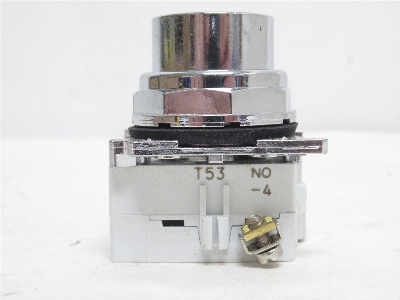 Eaton 10250T101-53; Push-Button Operator; Momentary; Black