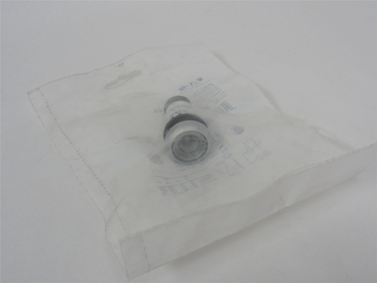 Eaton C22S-DRL-XG-K10-24; Compact Pushbutton-Illuminated