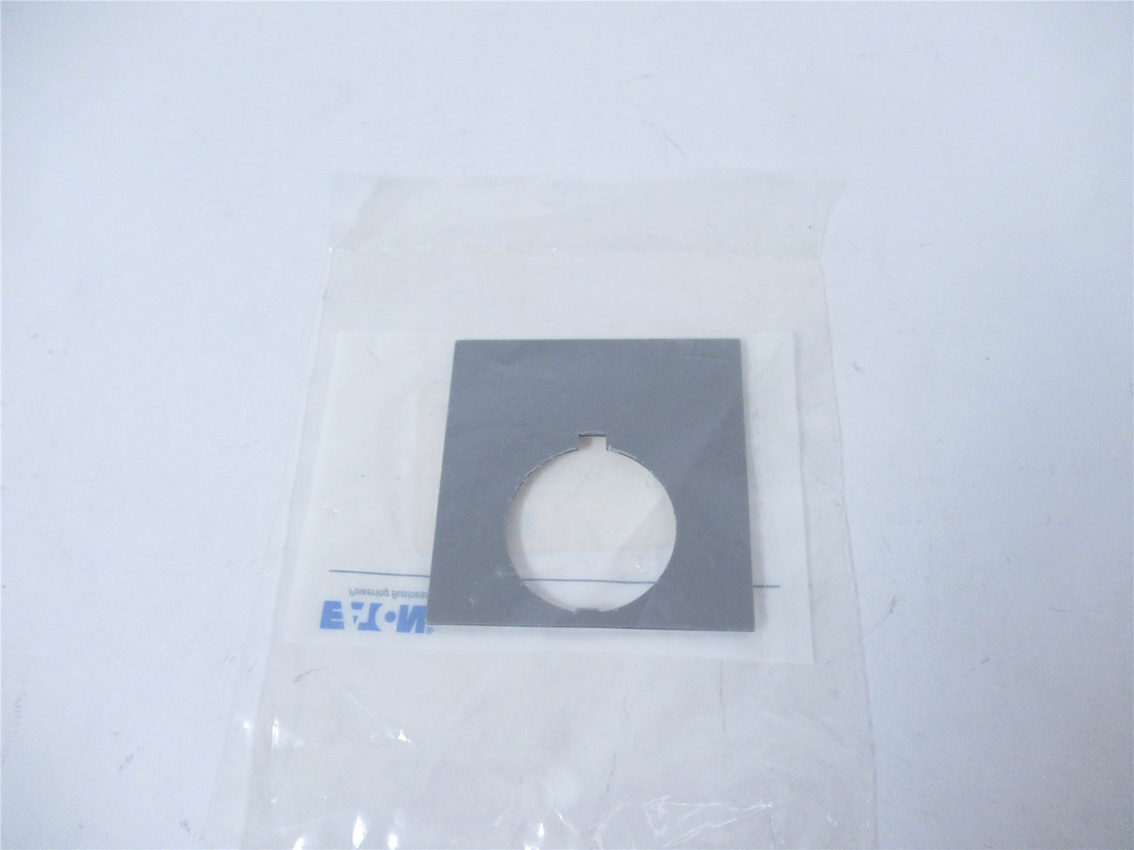 Eaton 10250TLP76; Legend Plate - Blank; Jumbo; Silver/White