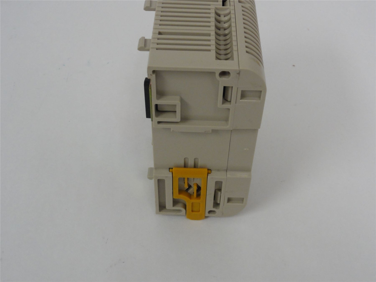 Omron CQM1-PA203; Power Supply-100 VAC/240 VAC; 50HZ/60 HZ