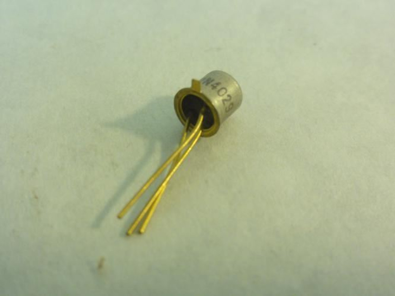 Central Semiconductor 2N4029; Lot-2 Transistor