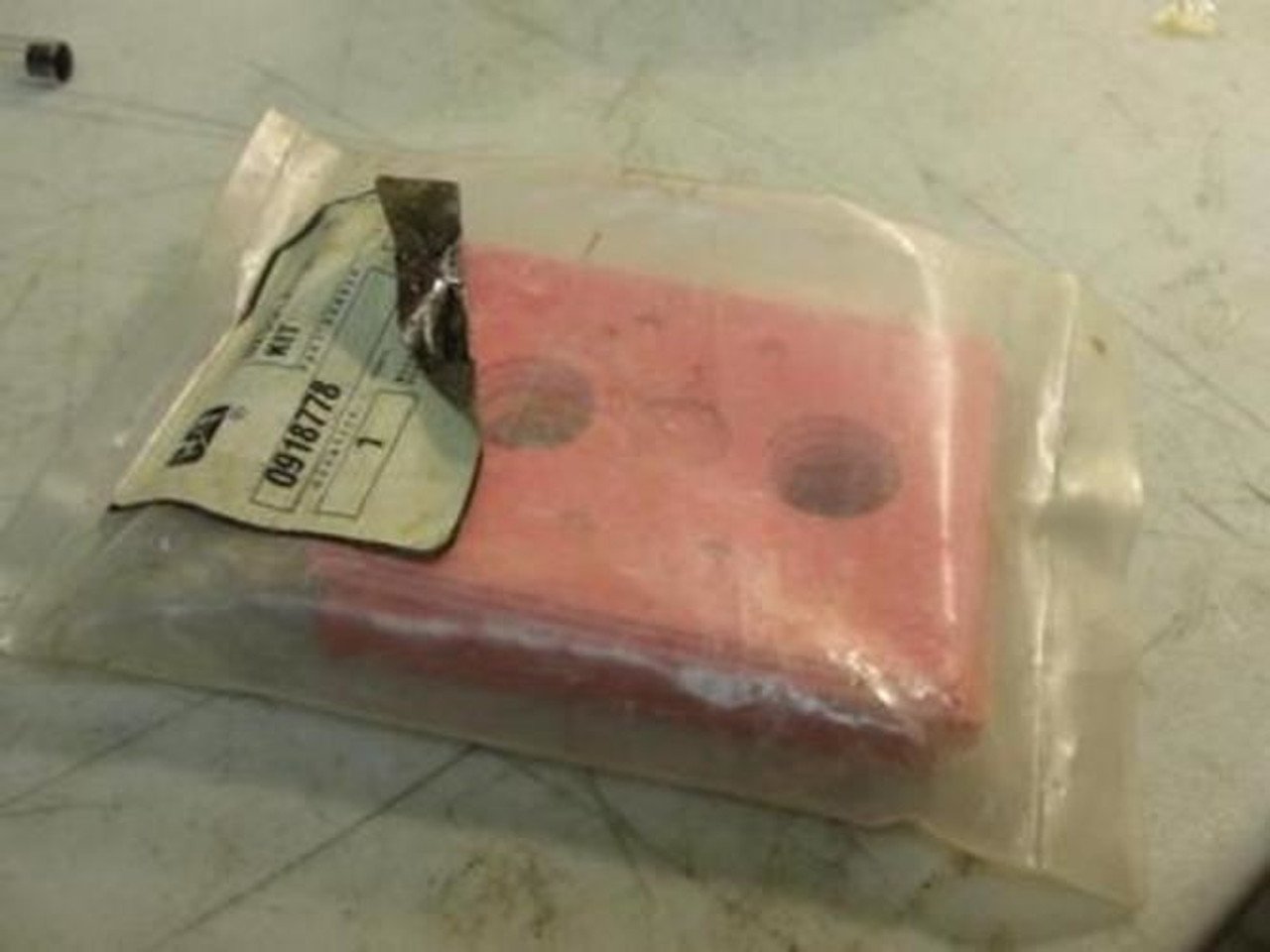 CAT 918778; Insulator Kit