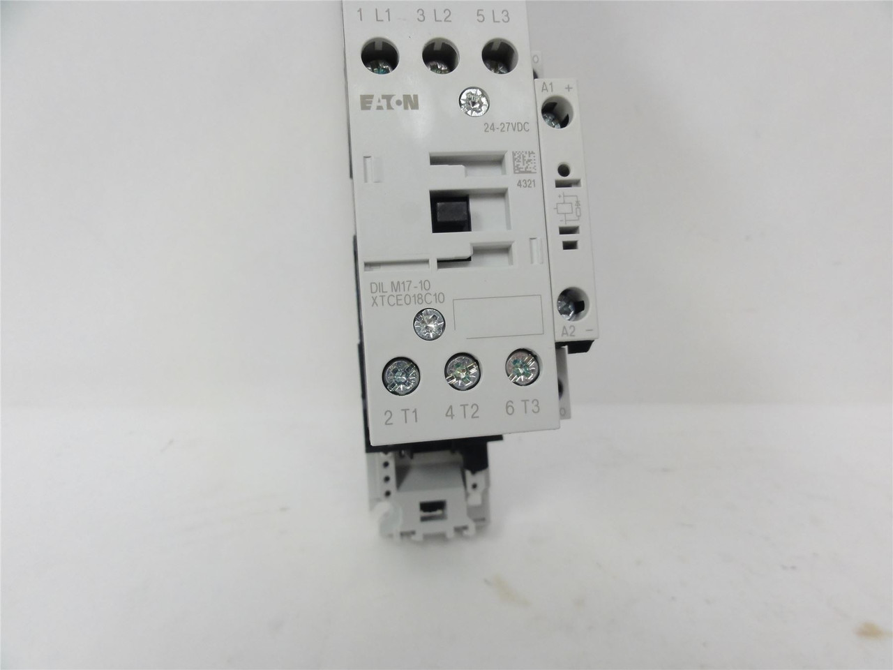 Eaton XTFC6P3BCTD; Combo Motor Controller 10A; Coil 24VDC Eaton XTFC6P3BCTD; Combo Motor Controller 10A; Coil 24VDC