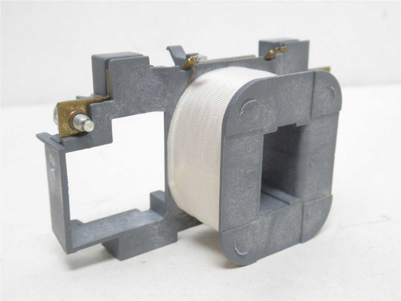 ABB ZA40-80; Contactor Coil 230-240VAC ABB ZA40-80; Contactor Coil 230-240VAC