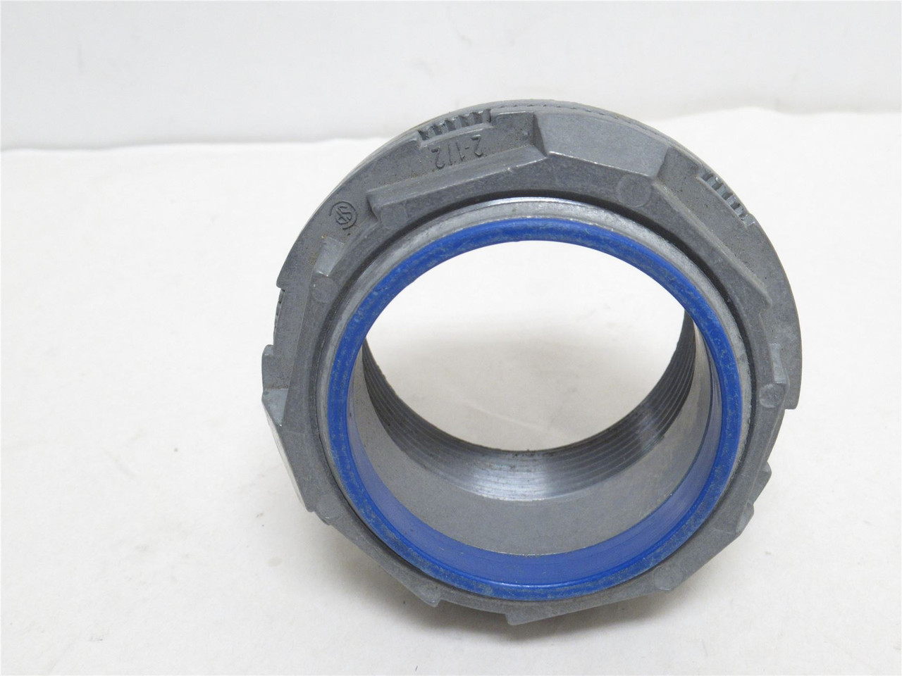 T&B H250-TB; Aluminum Weather Proof Conduit Hub; Size: 2-1/2"