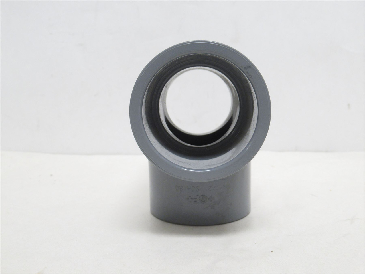 Georg Fischer 801-015; Lot-2 PVC Tee Fitting 1-1/2"NPS Sch 80